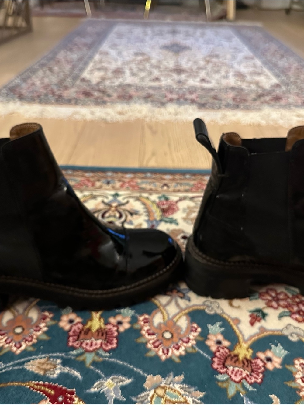 See By Chloé Mallory Glossed Leather Chelsea Ankle Boots Black 38.5 - Picture 6 of 11